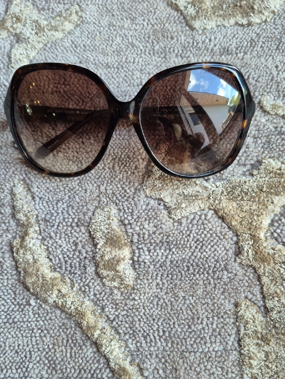 Kate Spade Tortoiseshell Frame Sunglasses with Brown Gradient Lenses Jonell